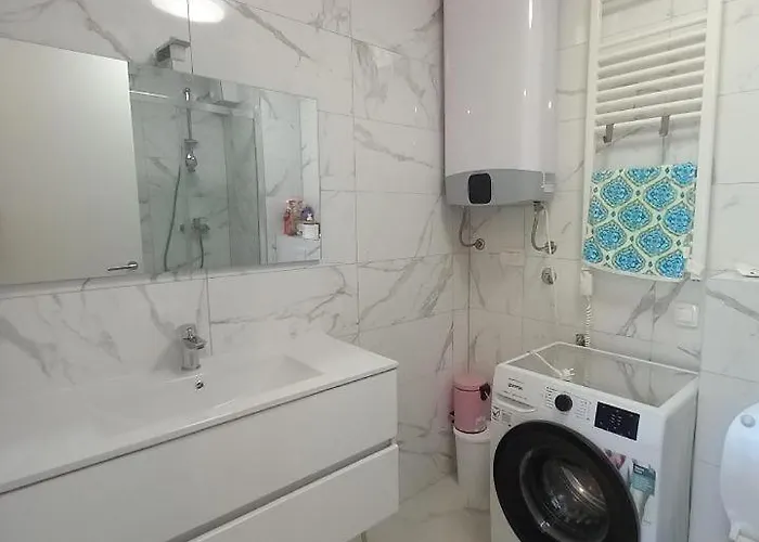 Διαμέρισμα With Parking Space - 22113 Ζαντάρ